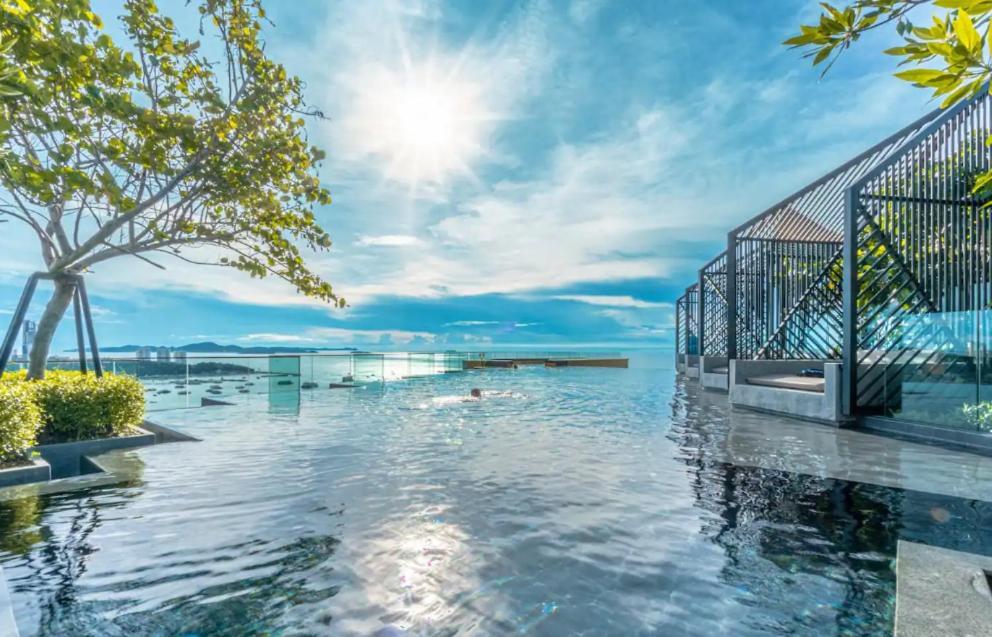 Edge Central Pattaya Seaview Residence Екстер'єр фото