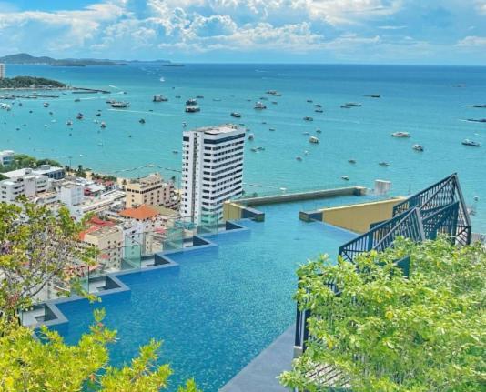 Edge Central Pattaya Seaview Residence Екстер'єр фото